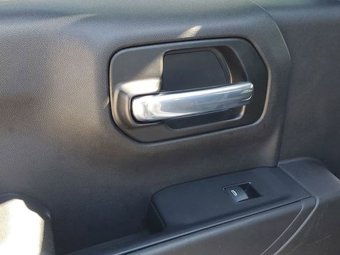 Used 2020 Chevrolet Silverado 1500 LT w/ All-Star Edition image 46