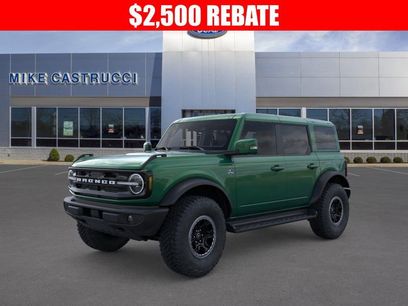 New 2025 Ford Bronco Outer Banks w/ Sasquatch Package