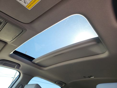 Used 2022 Honda CR-V Touring image 20