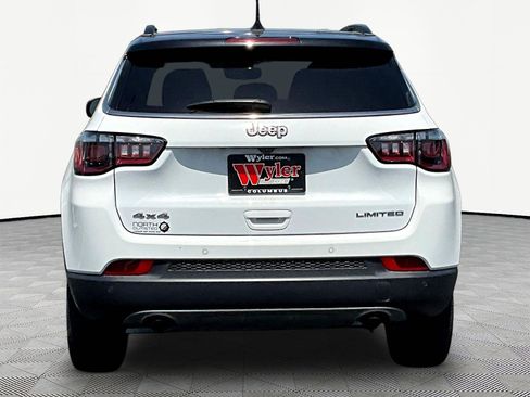 Used 2023 Jeep Compass Limited AWD/4WD image 5