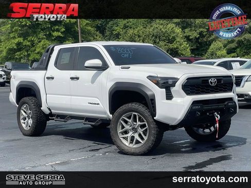 New 2025 Toyota Tacoma TRD Off-Road AWD/4WD image 1