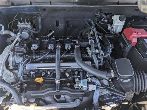 Used 2019 Nissan Kicks SV image 22