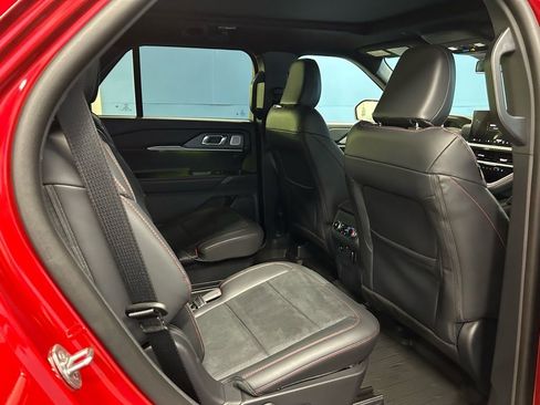 New 2026 Ford Explorer ST image 44