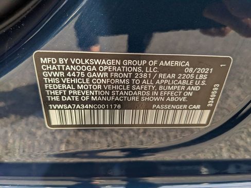 Certified 2022 Volkswagen Passat 2.0T SE image 33