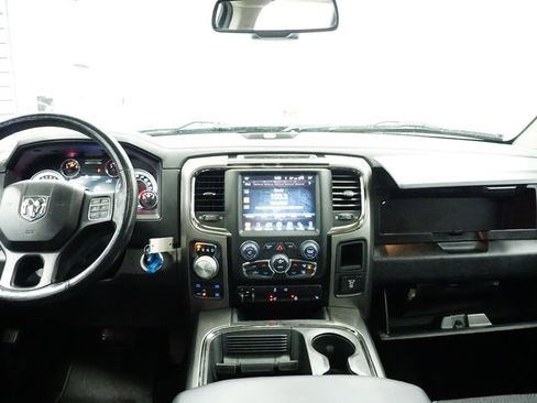 Used 2017 RAM 1500 Sport image 18