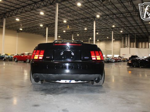 Used 2003 Ford Mustang Cobra image 21