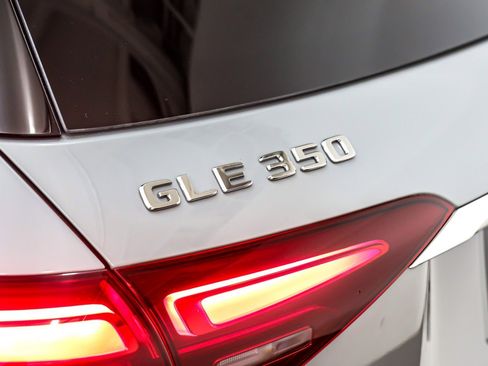Certified 2025 Mercedes-Benz GLE 350 4MATIC image 10