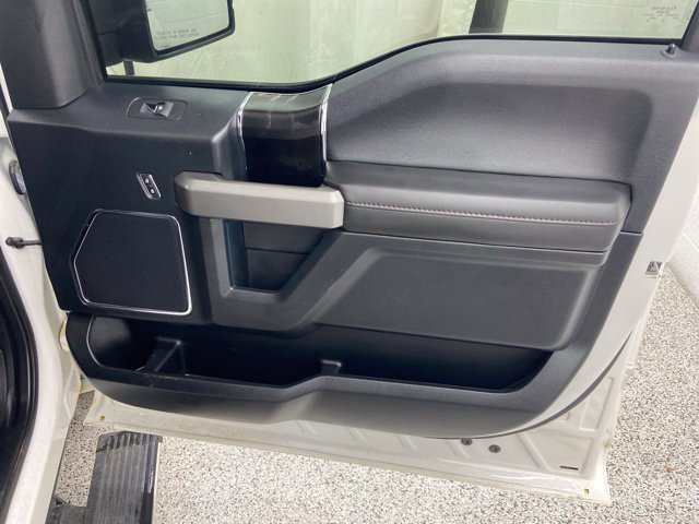 Used 2020 Ford F150 Platinum w/ Equipment Group 701A Luxury AWD/4WD image 20