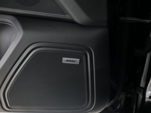 Used 2018 Porsche Macan image 24