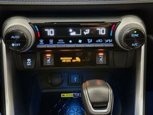 Used 2022 Toyota RAV4 XSE image 16