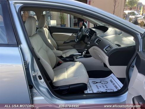 Used 2015 Honda Civic Hybrid Sedan image 26