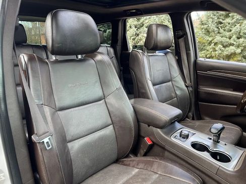 Used 2014 Jeep Grand Cherokee Summit image 38