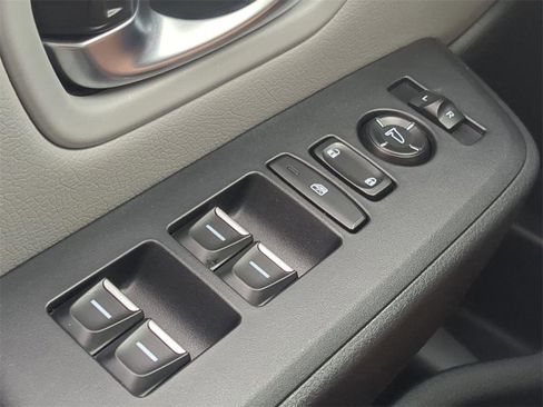 Certified 2025 Honda Pilot EX-L image 23