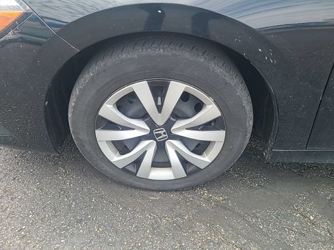 Used 2024 Honda Civic LX image 10