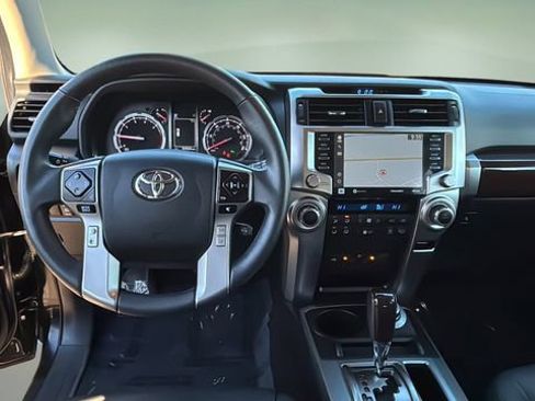 Used 2022 Toyota 4Runner Limited image 9