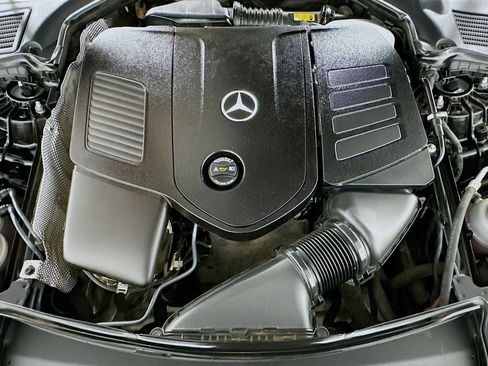 Used 2023 Mercedes-Benz C 300 4MATIC Sedan w/ AMG Line w/ Night Package image 31