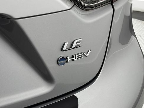 Used 2026 Toyota Corolla LE AWD/4WD image 9