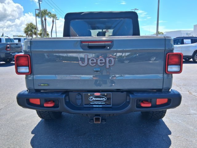 Used 2021 Jeep Gladiator Rubicon AWD/4WD image 6