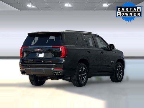 Used 2026 GMC Yukon AT4 w/ AT4 Premium Package AWD/4WD image 9