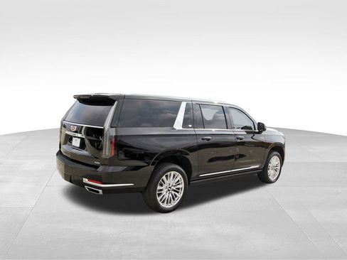 New 2026 Cadillac Escalade ESV Luxury image 4