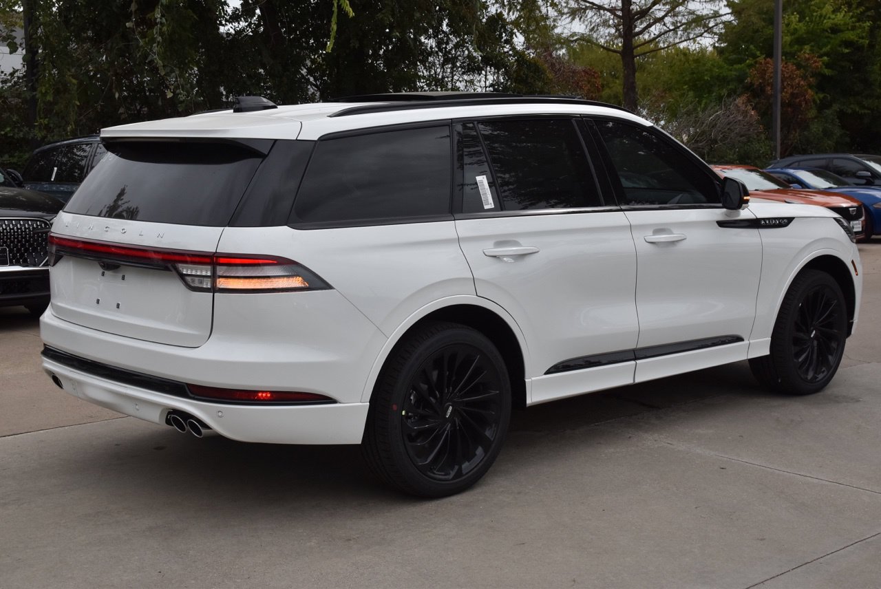 New 2027 Lincoln Aviator Reserve AWD/4WD image 6