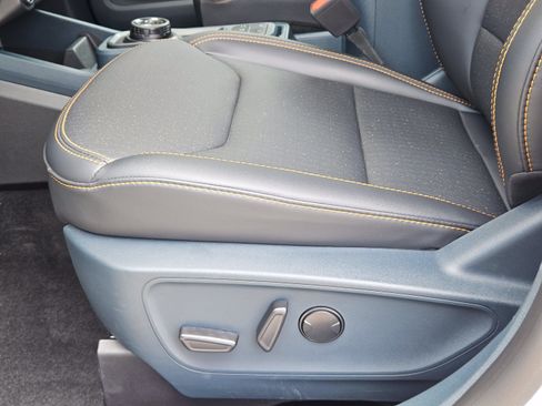 Used 2025 Ford Maverick Tremor AWD/4WD image 20