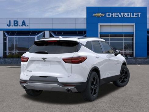 New 2026 Chevrolet Blazer LT image 4