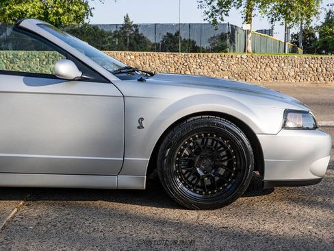 Used 2003 Ford Mustang Cobra RWD image 11