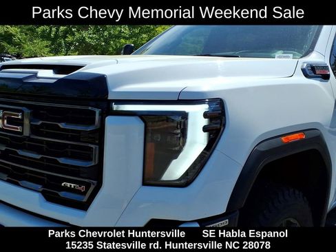 Certified 2024 GMC Sierra 2500 AT4 w/ AT4 Premium Plus Package AWD/4WD image 28