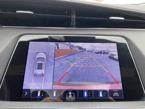 Used 2019 Cadillac XT4 Premium Luxury AWD/4WD image 33