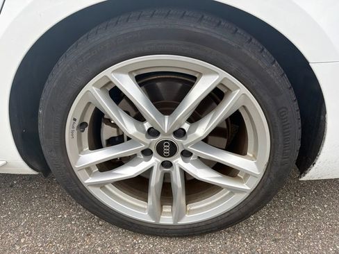Used 2024 Audi A4 2.0T Premium Plus AWD/4WD image 9