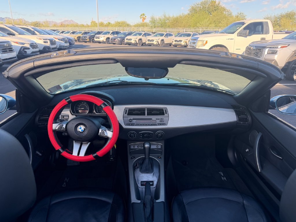 Used 2004 BMW Z4 3.0i RWD image 5