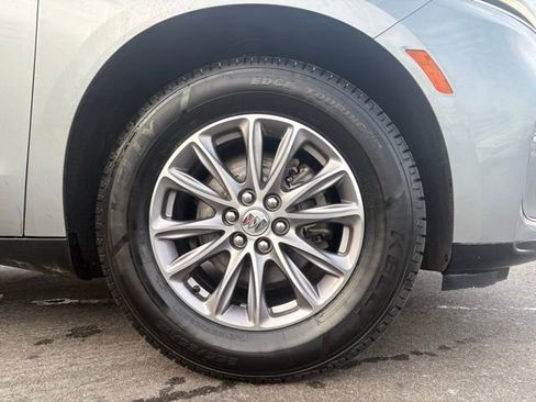 Certified 2023 Buick Enclave Essence image 16