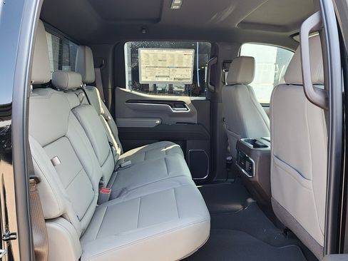 New 2026 GMC Sierra 1500 SLT w/ SLT Premium Plus Package image 43