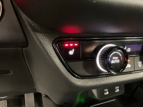 Certified 2026 Honda HR-V Sport image 31