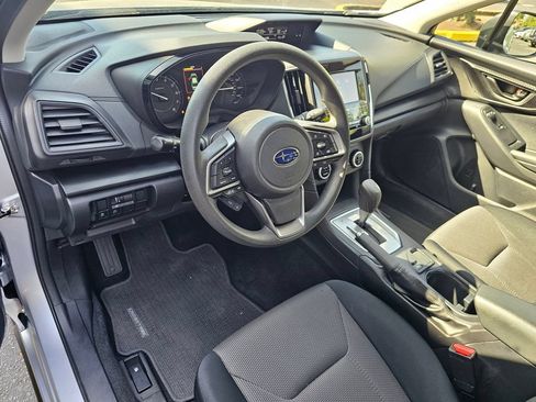 Used 2023 Subaru Crosstrek 2.0i AWD/4WD image 19