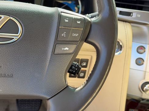 Used 2015 Lexus LX 570 4WD image 12