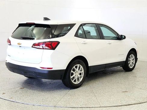 Used 2024 Chevrolet Equinox LS FWD image 7