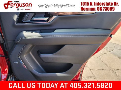 New 2026 GMC Yukon Elevation w/ Elevation Premium Package AWD/4WD image 46