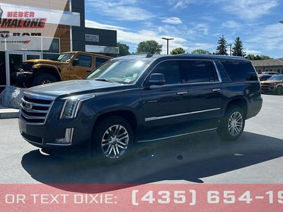 Used 2019 Cadillac Escalade ESV 4WD