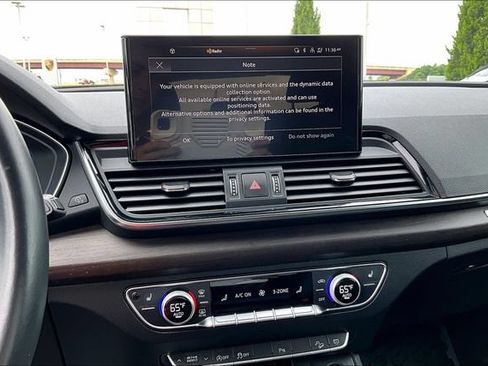 Used 2023 Audi Q5 2.0T Premium Plus w/ Premium Plus Package AWD/4WD image 24