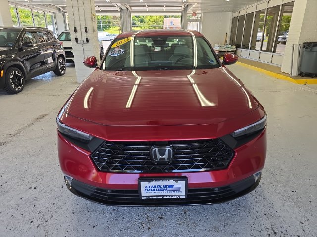 Used 2025 Honda Accord Touring image 8