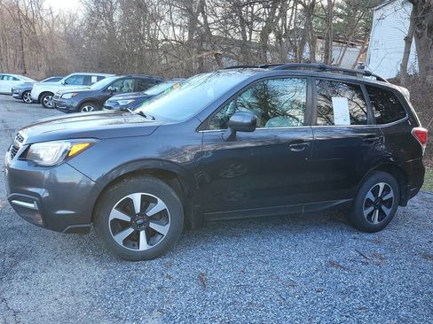 Used 2018 Subaru Forester 2.5i Limited image 5