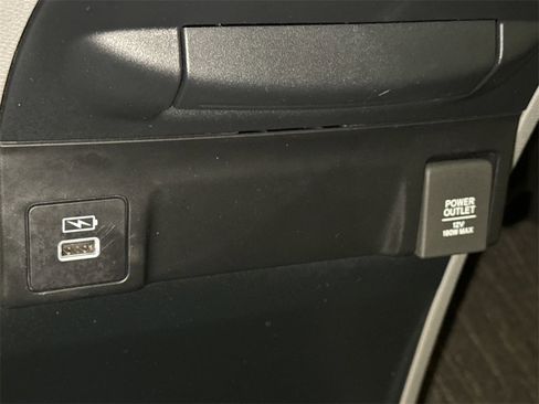 Certified 2024 Honda Odyssey EX-L image 31