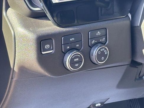 Used 2023 Chevrolet Silverado 1500 LT w/ Protection Package image 7