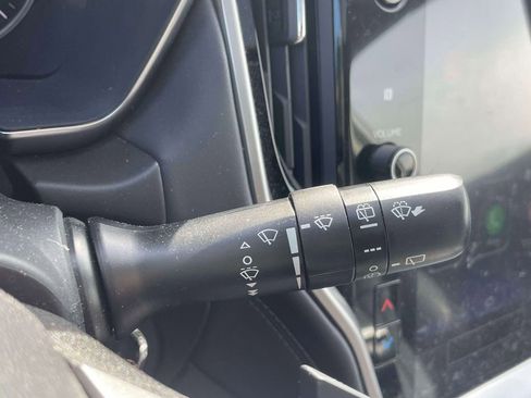 Used 2022 Subaru Outback Limited AWD/4WD image 25