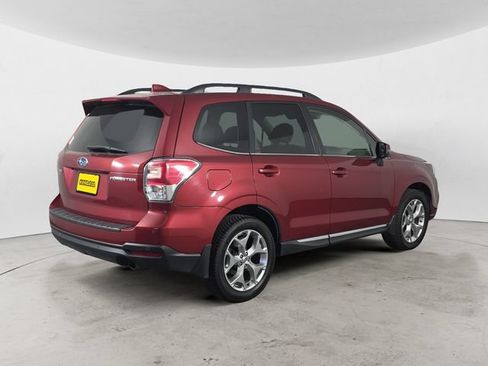 Used 2018 Subaru Forester 2.5i Touring w/ Popular Package #2 AWD/4WD image 5