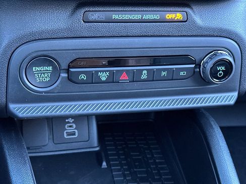 New 2025 Ford Bronco Sport Outer Banks w/ Outer Banks Tech Package+ AWD/4WD image 21