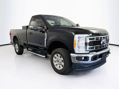 Used 2023 Ford F350 XLT w/ 360-Degree Camera Package AWD/4WD image 7