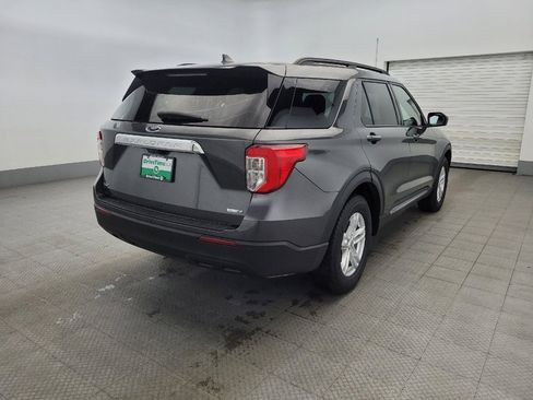 Used 2020 Ford Explorer XLT image 9
